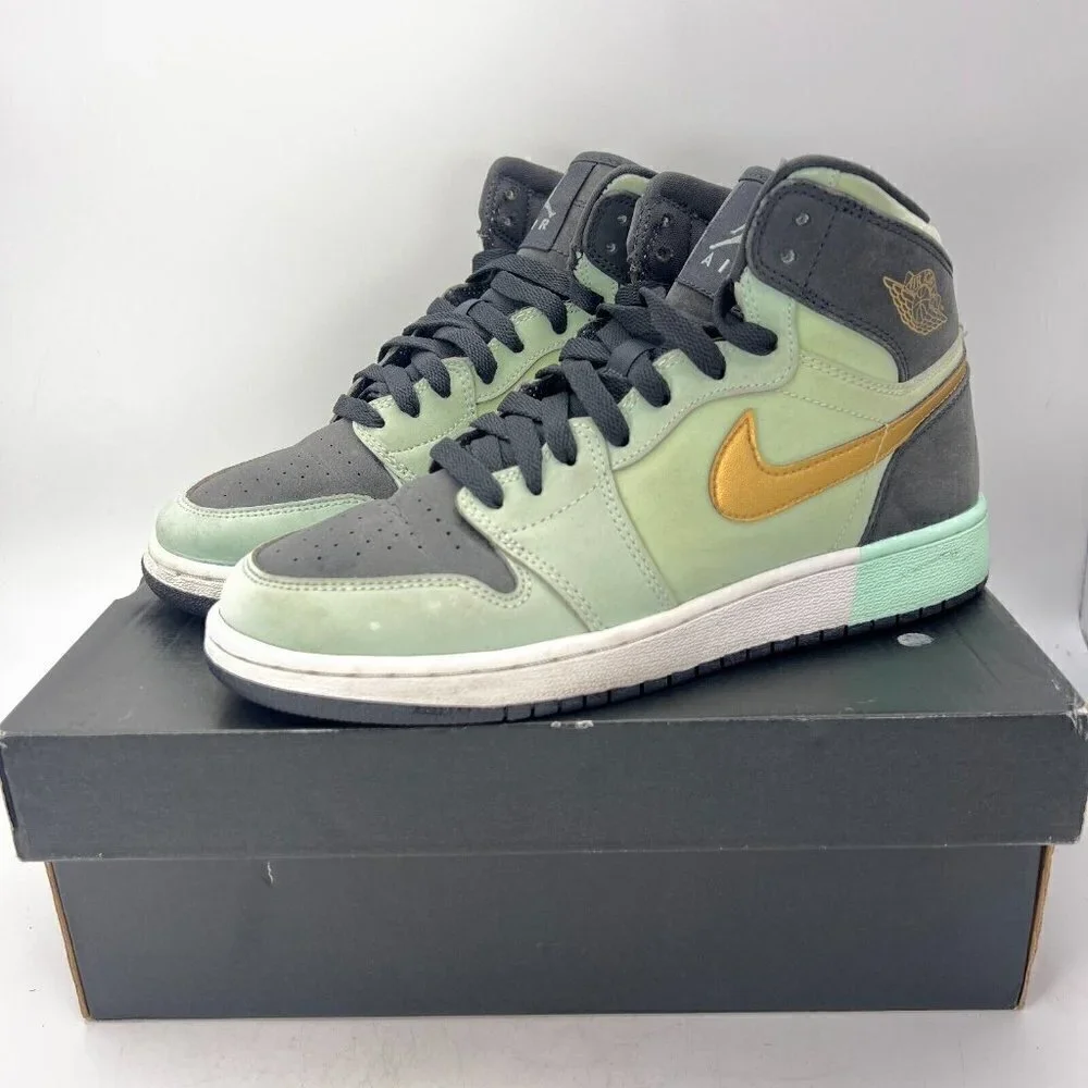 Nike Air Jordan 1 Retro High Mint Foam Green 332148-300 Sz 5.5Y / 7 Women’s